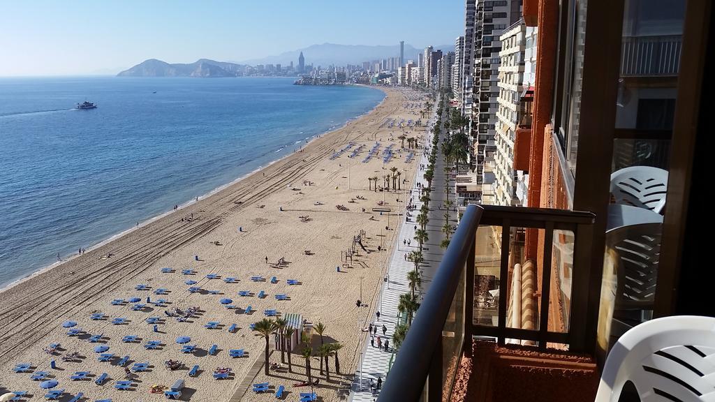 Apartamentos Don Vicente 베니돔 객실 사진