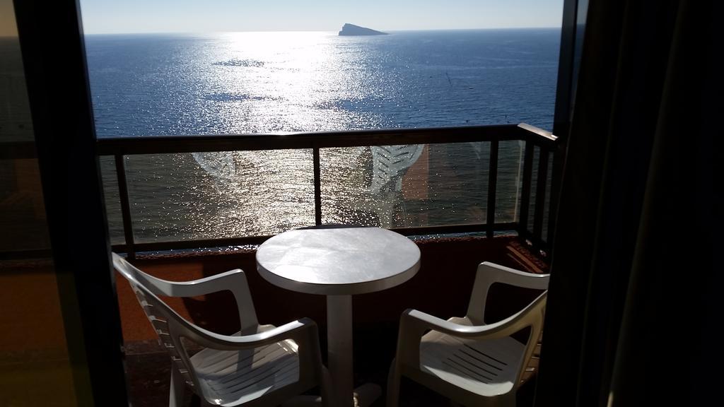 Apartamentos Don Vicente 베니돔 객실 사진